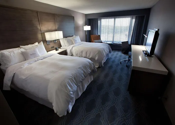 Hotel Doubletree By Hilton Minneapolis South