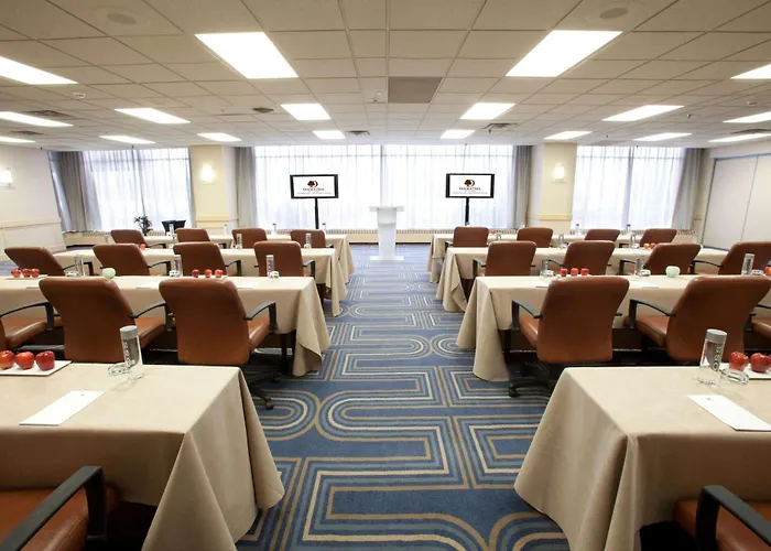 Hotel Doubletree By Hilton Minneapolis South Bloomington