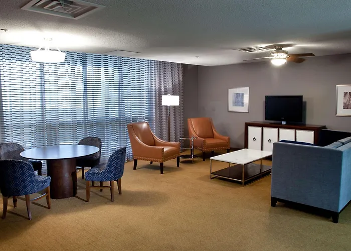 Hotel Doubletree By Hilton Minneapolis South Bloomington