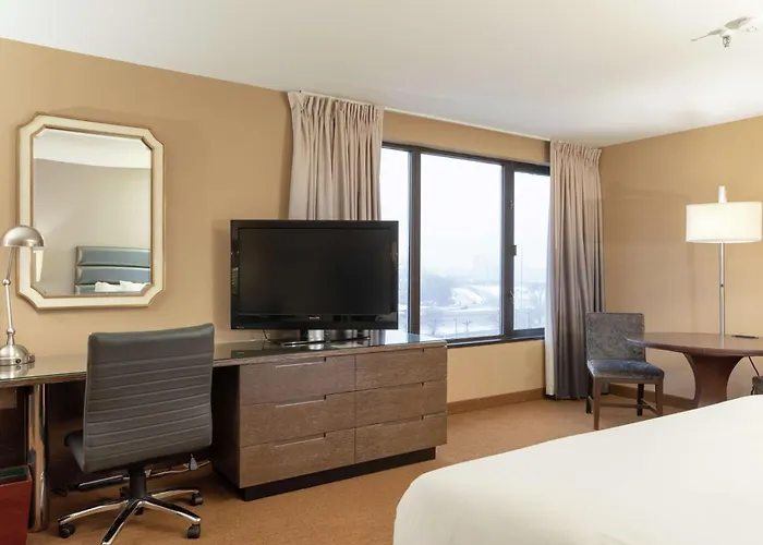 Doubletree By Hilton Minneapolis South Bloomington
