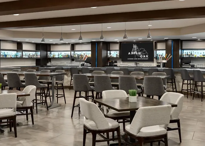 Doubletree By Hilton Minneapolis South Hotel 4*