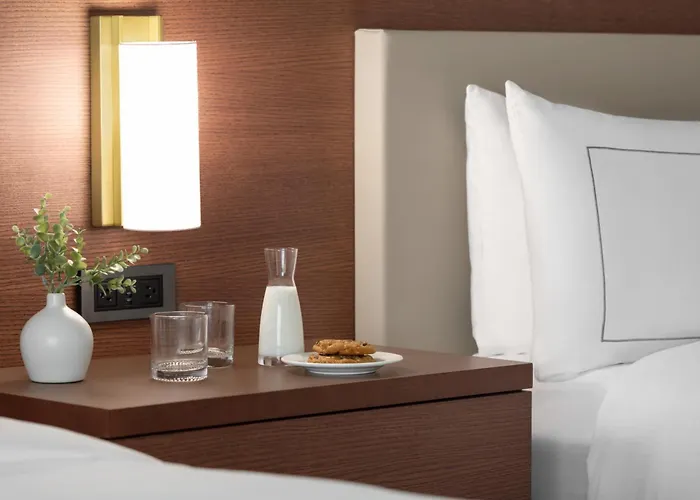 Hotel Doubletree By Hilton Minneapolis South Bloomington