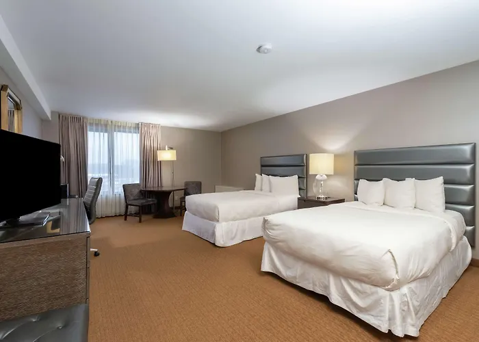 Doubletree By Hilton Minneapolis South 4*