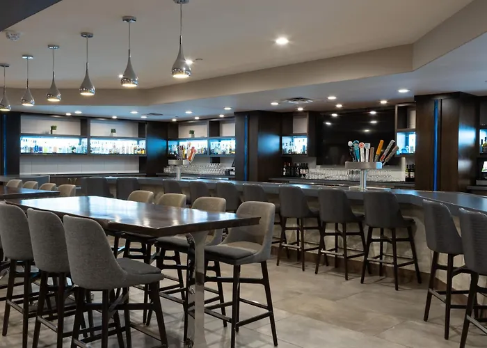 Doubletree By Hilton Minneapolis South Hotel Bloomington