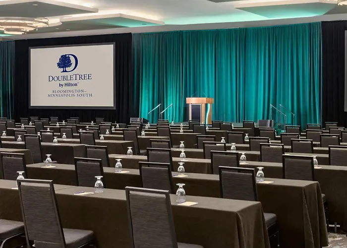Doubletree By Hilton Minneapolis South